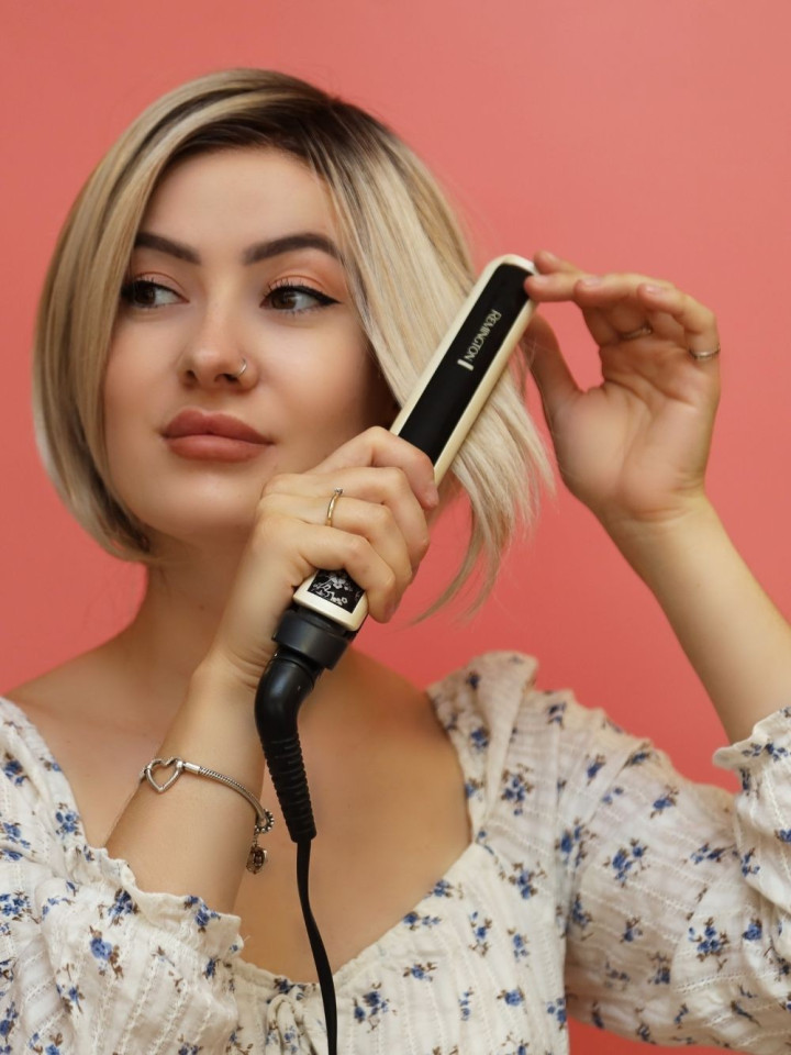 Syntetyczna - termoodporna peruka - perłowy blond z odrostem - sklep internetowy